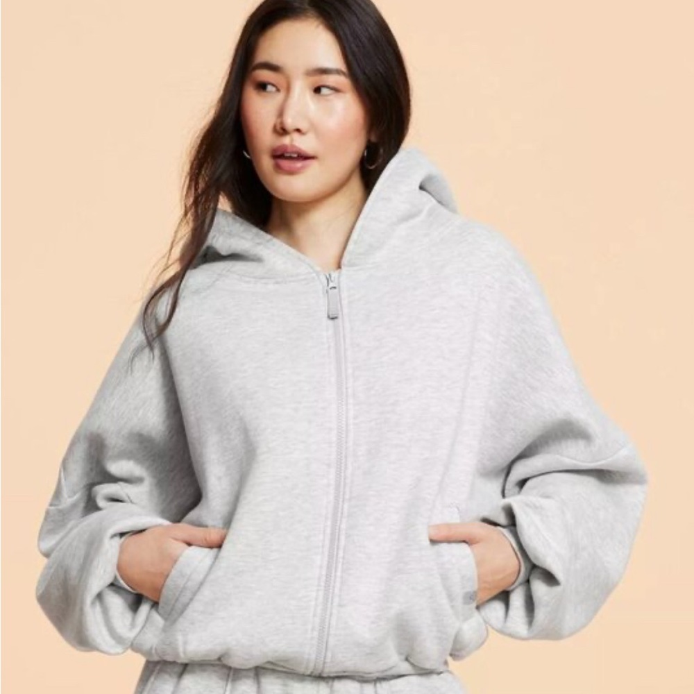 Blogilates 1X Women's Light Gray Zip-Up Hoodie